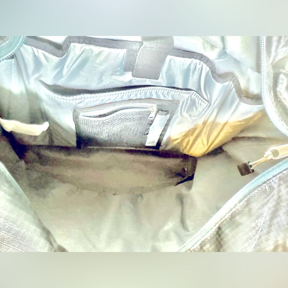 LL Bean convertible travel backpack shoulder satraps camping overnight duffle - Picture 5 of 5